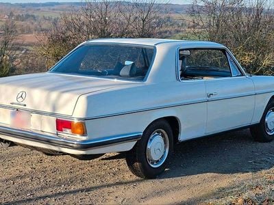 Gebraucht Mercedes W114 160 PS (117 kW) 1973 Weiß Coupé