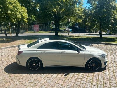 Mercedes CLA180