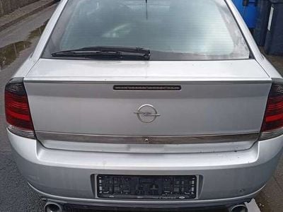 Opel Vectra GTS