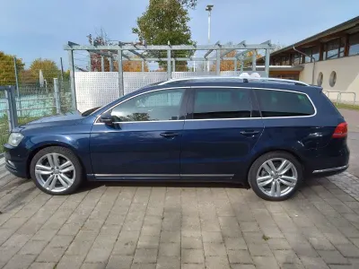 Gebraucht VW Passat Highline 211 PS (155 kW) 2011 Blau Kombi