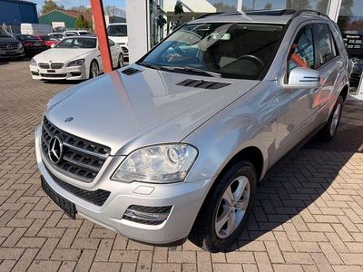 Usata Mercedes ML300 204 CV (150 kW) 2010 Argento SUV