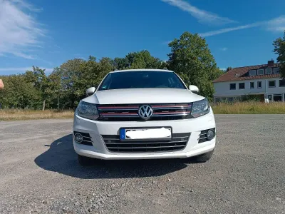 Gebraucht VW Tiguan LOUNGE 122 PS (89 kW) 2015 Weiß SUV