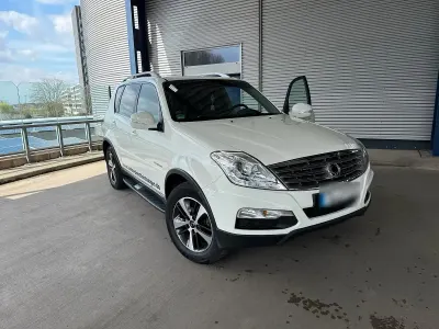 Usata SsangYong Rexton 155 CV (114 kW) 2015 Bianco SUV