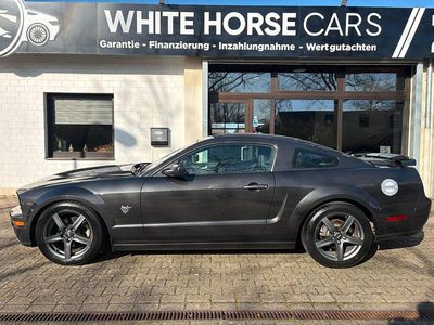 Gebraucht Ford Mustang GT 305 PS (224 kW) 2009 Grau Coupé