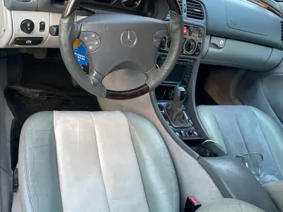 Gebraucht Mercedes CLK200 163 PS (119 kW) 2002 Schwarz Cabrio