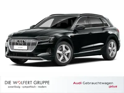 Gebraucht Audi e-tron Advanced Plus 300 kW (408 PS) 2022 Mythosschwarz metallic SUV