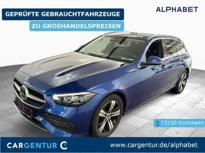 Gebraucht Mercedes C200 Avantgarde 163 PS (119 kW) 2022 Blau Kombi