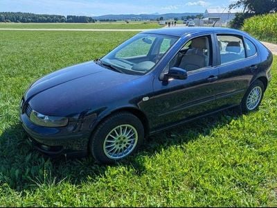 Gebraucht Seat Leon Stella 125 PS (91 kW) 2001 Blau Kleinwagen