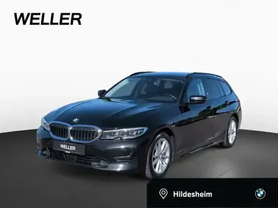 Używany BMW 330 Shadowline 286 KM (210 kW) 2021 Czarny Kombi