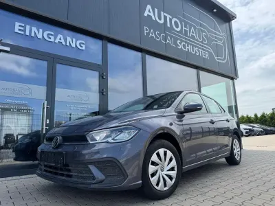 Gebraucht VW Polo Life 80 PS (58 kW) 2023 Rauchgrau metallic Kleinwagen