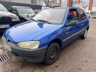 Peugeot 106