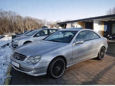 Schwarz Gebraucht 2005 Mercedes CLK270 Avantgarde Coupé | 3.499 € (Fairer Preis)