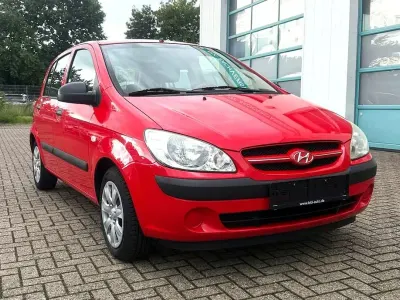 Gebraucht Hyundai Getz Edition+ 67 PS (49 kW) 2009 Rot Kleinwagen