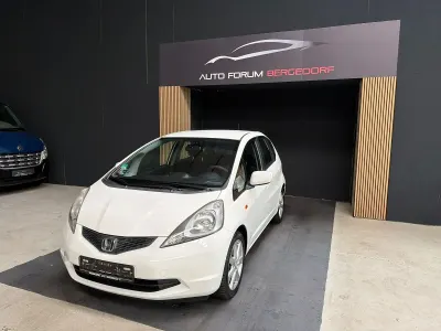 Brugt Honda Jazz Trend 90 HK (66 kW) 2010 Hvid Hatchback