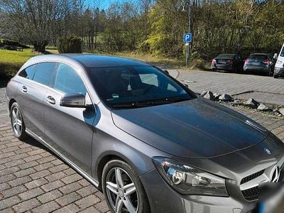 Gebraucht Mercedes CLA220 135 PS (99 kW) 2016 Silber Limousine