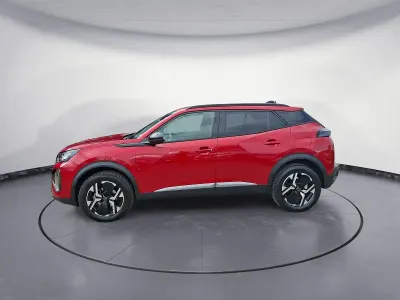 Gebraucht Peugeot 2008 Allure 131 PS (96 kW) 2024 Rot SUV