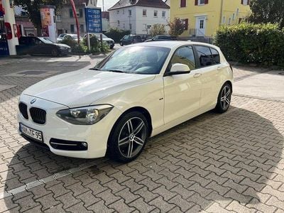Weiß Gebraucht 2012 BMW 120 Sport Line Kleinwagen | 5.500 € (Superpreis)