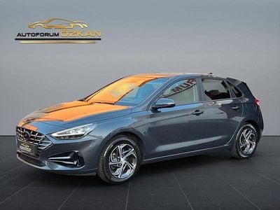 Usata Hyundai i30 110 CV (80 kW) 2023 Grigio Berlina