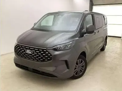 Gebraucht Ford Tourneo Titanium 136 PS (100 kW) 2025 Grau Van / Kleinbus