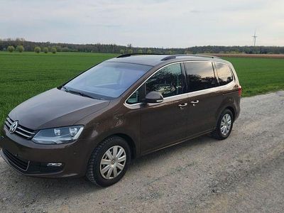 Second-hand VW Sharan 170 CP (125 kW) 2012 Maro Monovolum