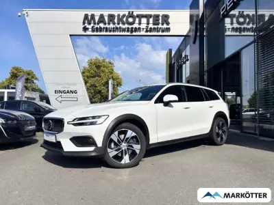 Gebraucht Volvo V60 Plus 197 PS (144 kW) 2023 Weiß Kombi