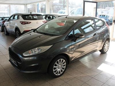 Gebraucht Ford Fiesta Trend 60 PS (44 kW) 2016 Grau Kleinwagen