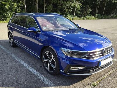 Gebraucht VW Passat Elegance 190 PS (139 kW) 2019 Blau Kombi