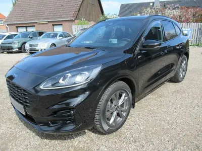 Gebraucht Ford Kuga ST-Line 152 PS (111 kW) 2021 Schwarz SUV