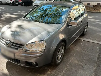 Gebraucht VW Golf V 104 PS (76 kW) 2007 Grau Kleinwagen
