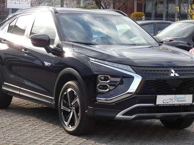 Gebraucht Mitsubishi Eclipse Cross Plus 98 PS (72 kW) 2022 Pantherschwarz (p) SUV