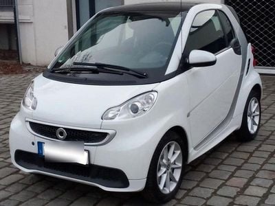 Silber Gebraucht 2014 Smart ForTwo Coupé Passion Coupé | 5.999 € (Fairer Preis)