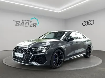 Gebraucht Audi RS3 Sport 400 PS (294 kW) 2022 Daytonagrau perleffekt Limousine