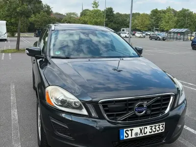Gebraucht Volvo XC60 163 PS (119 kW) 2011 Grau SUV