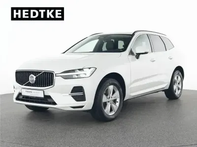 Gebraucht Volvo XC60 Core 197 PS (144 kW) 2023 Crystal white / SUV