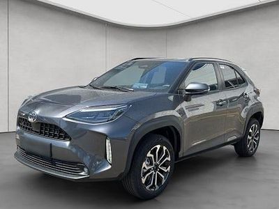 Neu Toyota Yaris Cross 130 PS (95 kW) 2025 Grau SUV