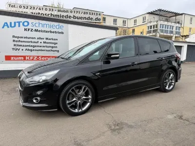 Używany Ford S-MAX ST-Line 190 KM (139 kW) 2019 Czarny Minivan