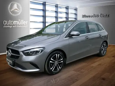 Gebraucht Mercedes B200 Progressive 163 PS (119 kW) 2025 Grau Kleinwagen