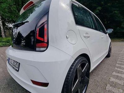 VW up!
