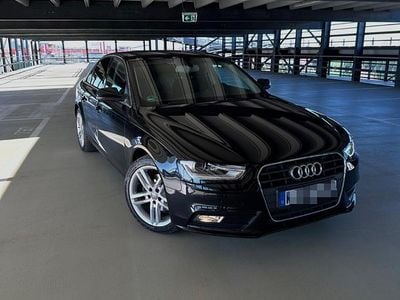Gebraucht Audi A4 170 PS (125 kW) 2012 Schwarz Limousine