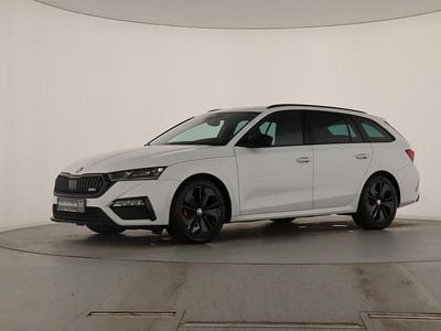 Gebraucht Skoda Octavia RS 200 PS (147 kW) 2023 Moonweiss metallic Kombi