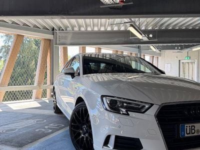 Second-hand Audi A3 S-Line 150 CP (110 kW) 2018 Alb Berlinǎ