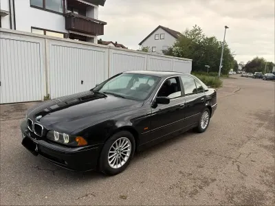 Gebraucht BMW 530 Basis 231 PS (169 kW) 2001 Schwarz Limousine