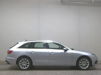 Gebraucht Audi A4 Basis 204 PS (150 kW) 2021 Grau Kombi