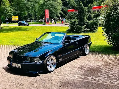 Gebraucht BMW 328 Cabriolet M Sport 197 PS (144 kW) 1996 Schwarz Cabrio