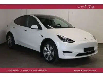 Begagnad Tesla Model Y 255 kW (347 HK) 2023 SUV