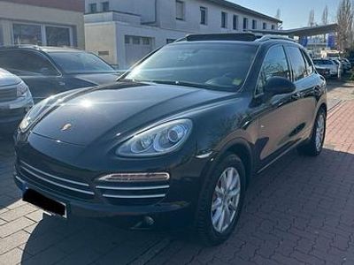 Second-hand Porsche Cayenne Edition 245 CP (180 kW) 2014 Negru SUV