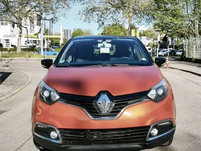 Używany Renault Captur Dynamique 90 KM (66 kW) 2013 SUV