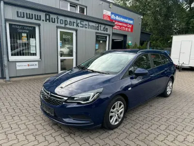 Gebraucht Opel Astra 95 PS (69 kW) 2017 Blau Kombi