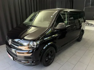 Gebraucht VW Multivan Trendline 150 PS (110 kW) 2016 Schwarz Van / Kleinbus