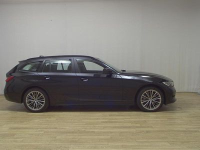 BMW 330e